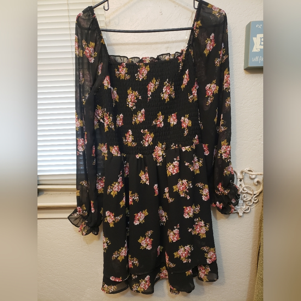 Lily Rose Black Floral Long Sleeve Dress